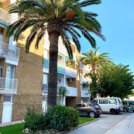 Apartamento Bonito Cerca De La Playa Cambrils Exterior foto